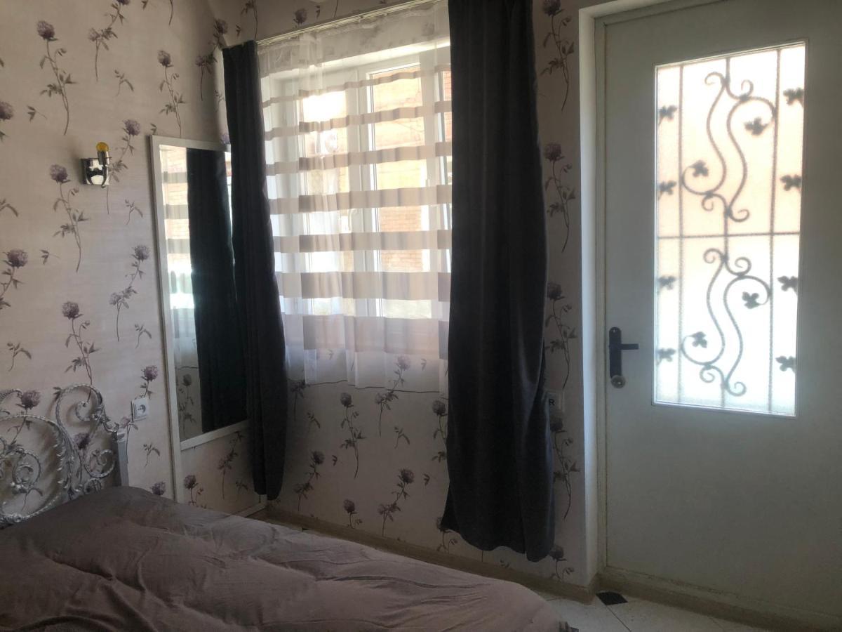 Appartment In Old Tbs, Near Holy Trinity Cathedral Tbilisi Eksteriør bilde